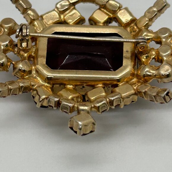 Vintage Gold-Tone Brooch With Ruby Red & Purple Rhinestones - Ornate Design - Picture 10 of 11